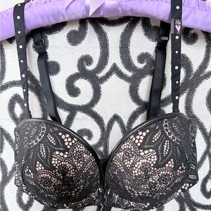 NWT Victoria's Secret 32D Very Sexy Multi-way Black Lace Bra Leather Like Trim